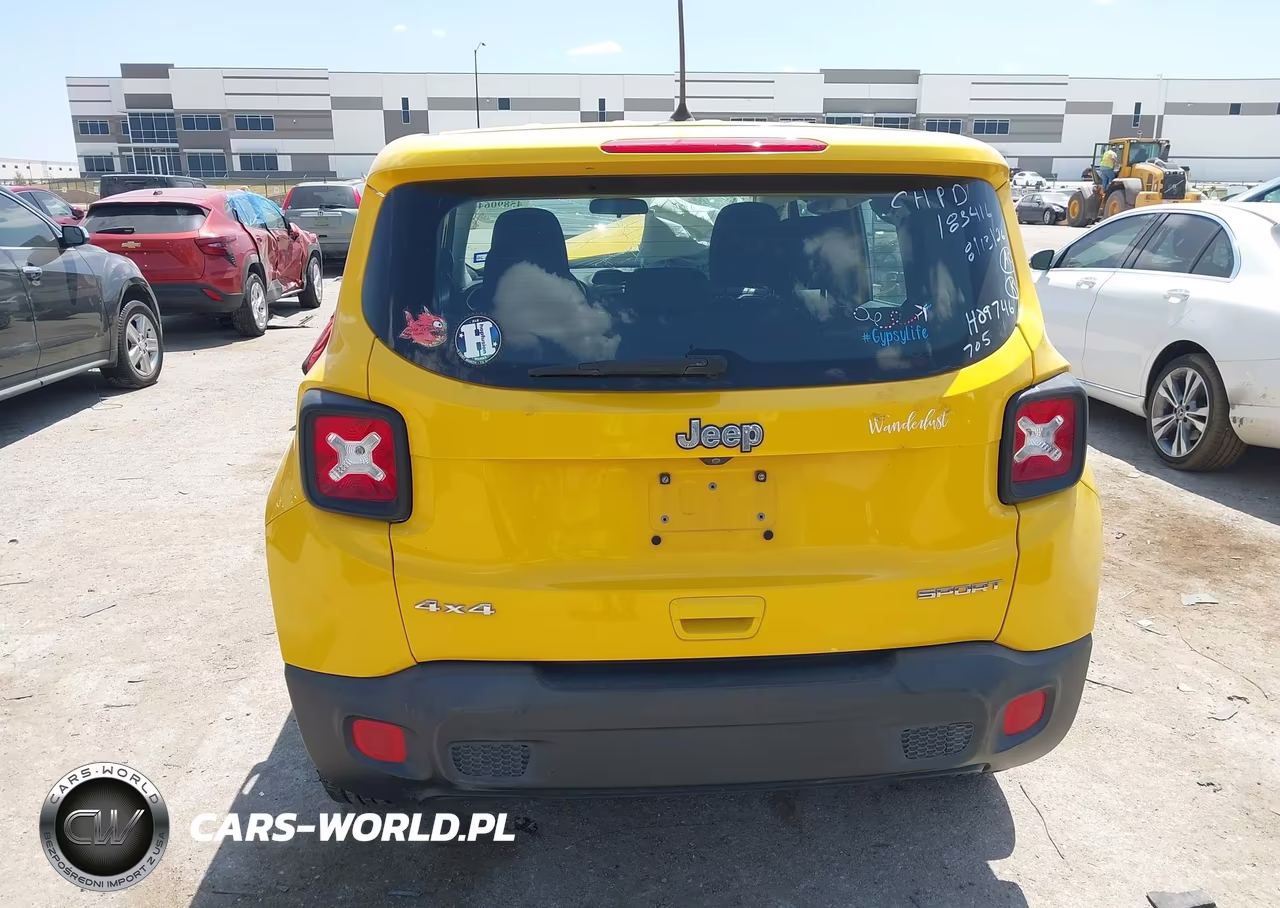 2018 Jeep Renegade Sport 4X4 VIN:ZACCJBABXJPH09746 - 16