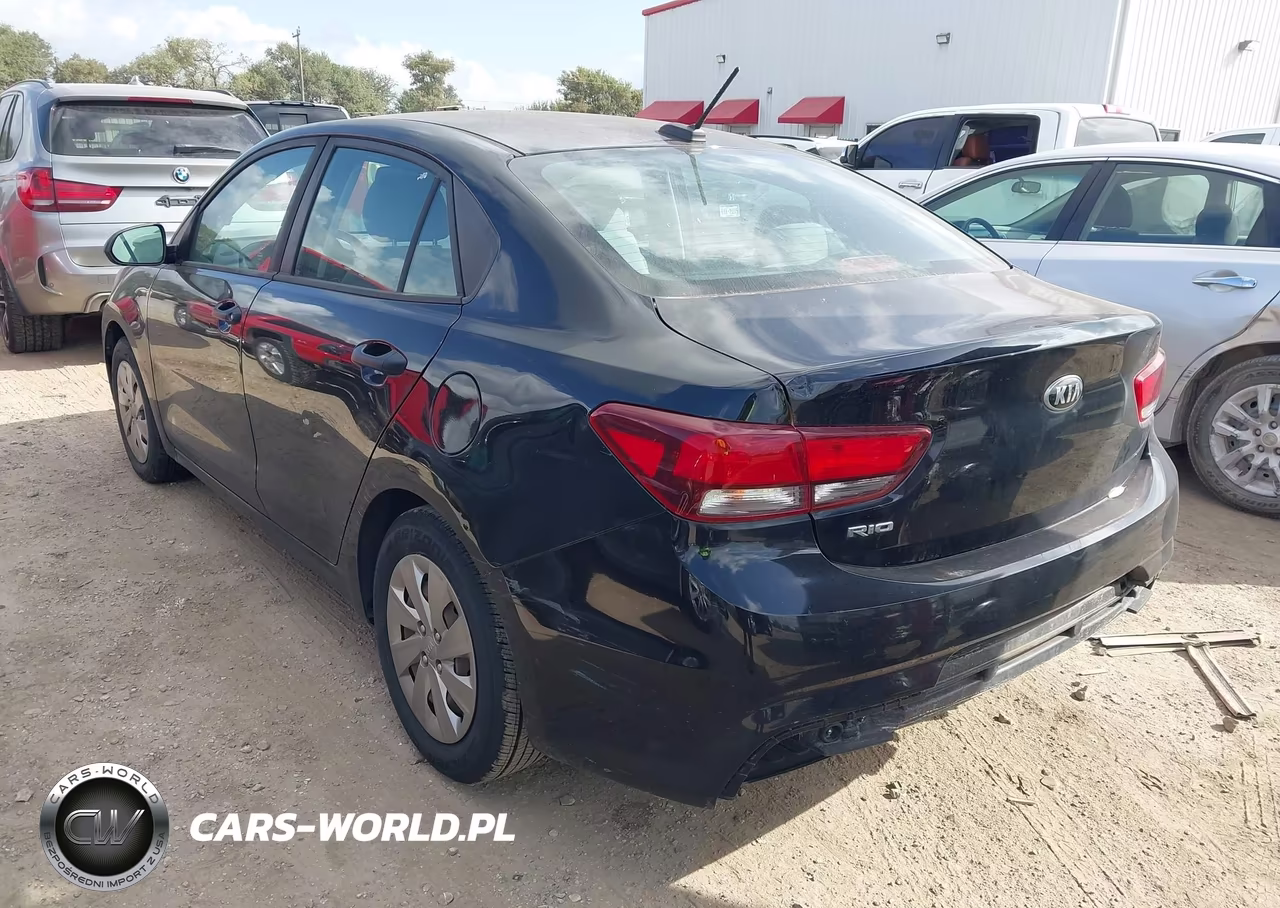 2018 Kia Rio Lx VIN:3KPA24AB8JE060915 - 3