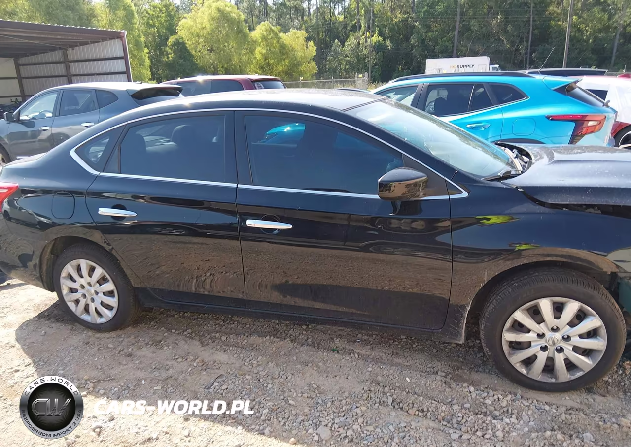 2018 Nissan Sentra S VIN:3N1AB7APXJY307429 - 14