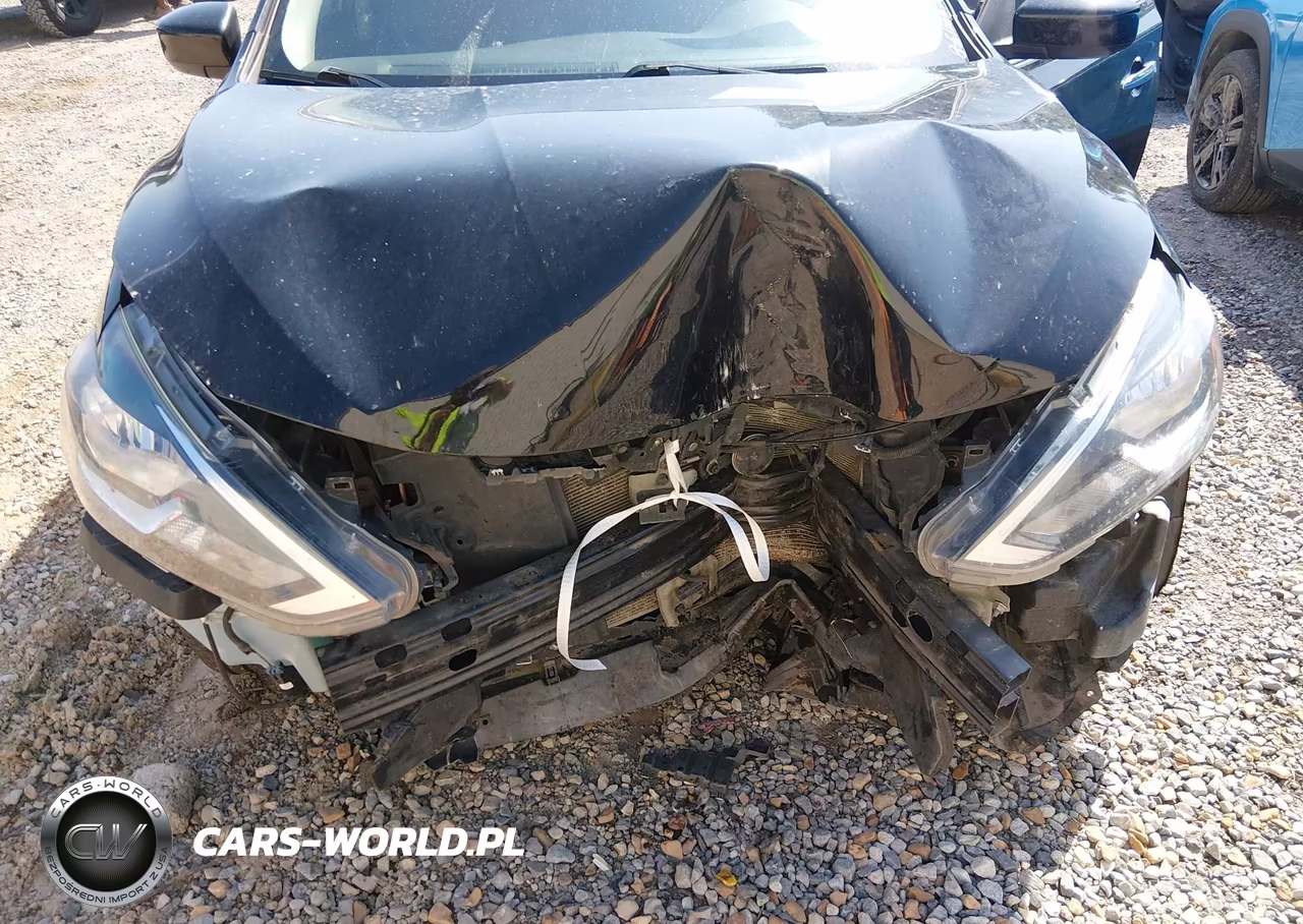 2018 Nissan Sentra S VIN:3N1AB7APXJY307429 - 6