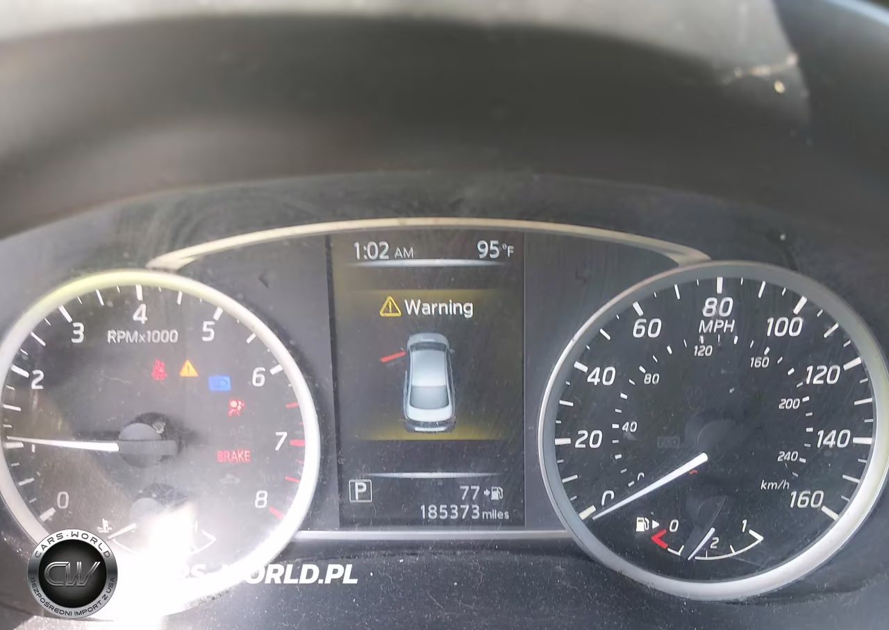 2018 Nissan Sentra S VIN:3N1AB7APXJY307429 - 7