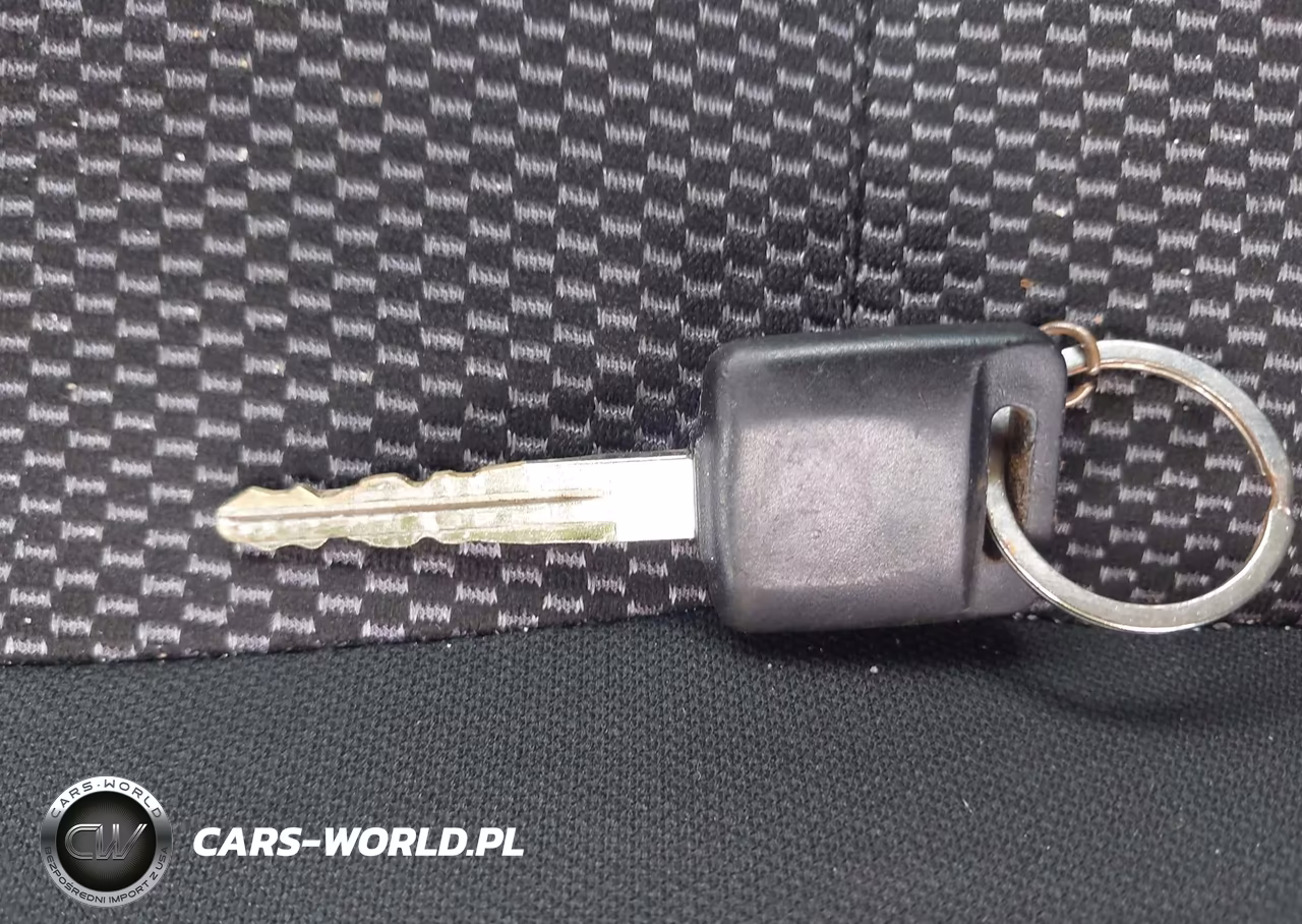 2018 Nissan Versa 1.6 Sv VIN:3N1CN7AP7JL877210 - 11