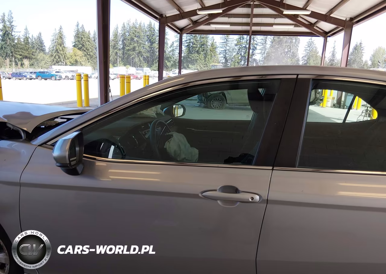 2019 Toyota Camry Le VIN:4T1B11HK4KU291417 - 15