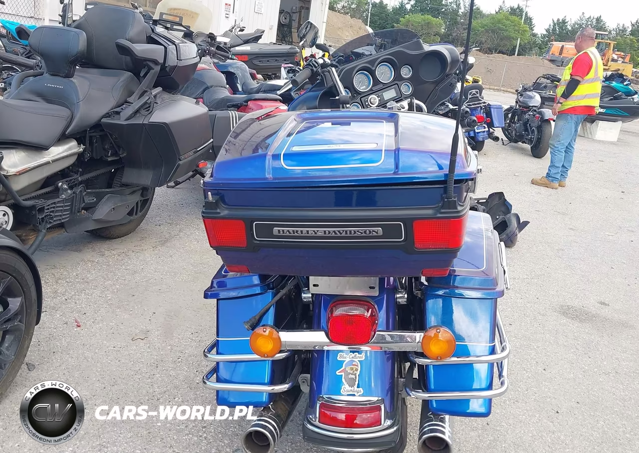 2009 Harley-Davidson Flhtcu VIN:1HD1FC4139Y636593 - 6