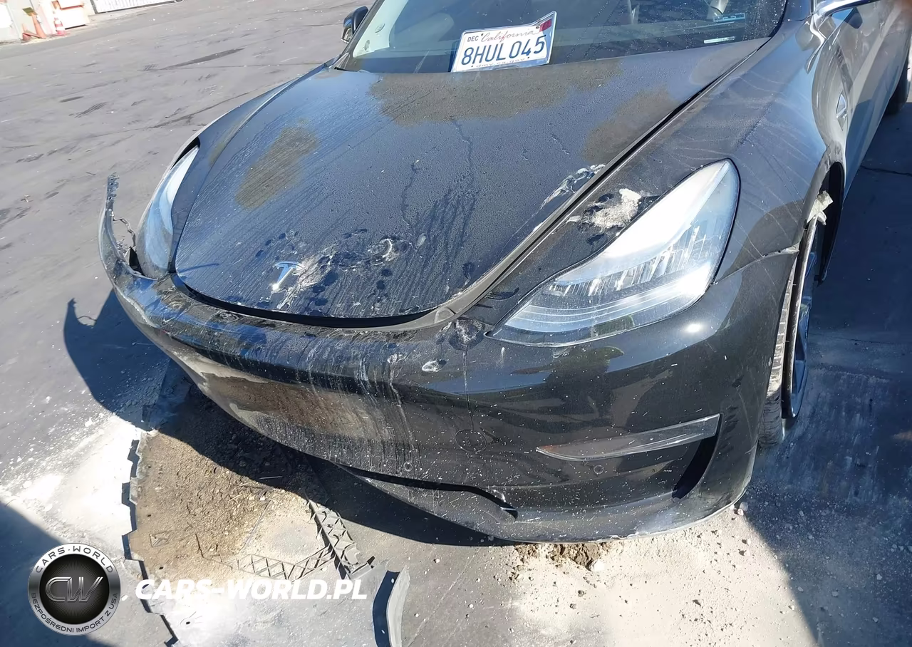 2018 Tesla Model 3 Long Range-Mid Range VIN:5YJ3E1EA2JF172037 - 13