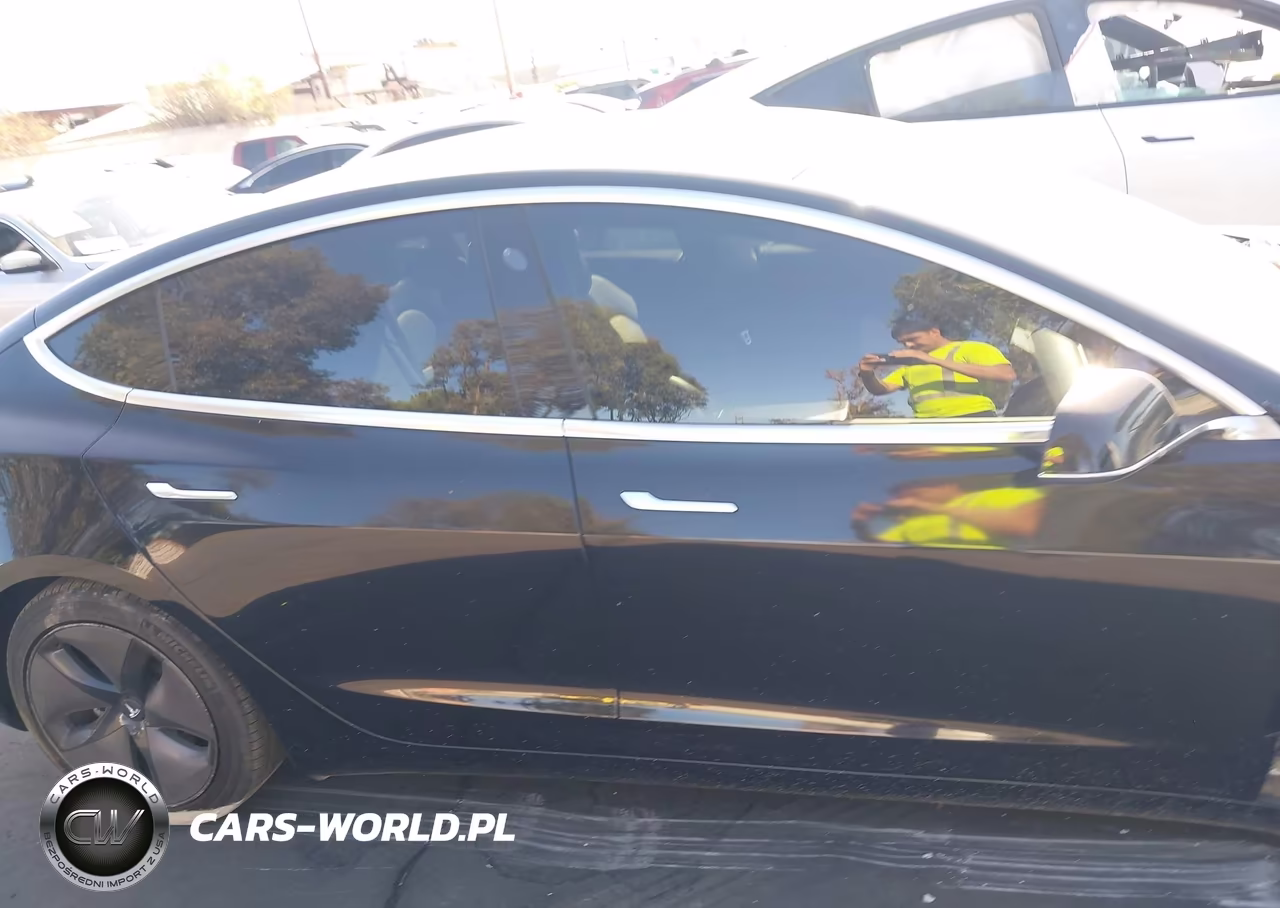 2018 Tesla Model 3 Long Range-Mid Range VIN:5YJ3E1EA2JF172037 - 14