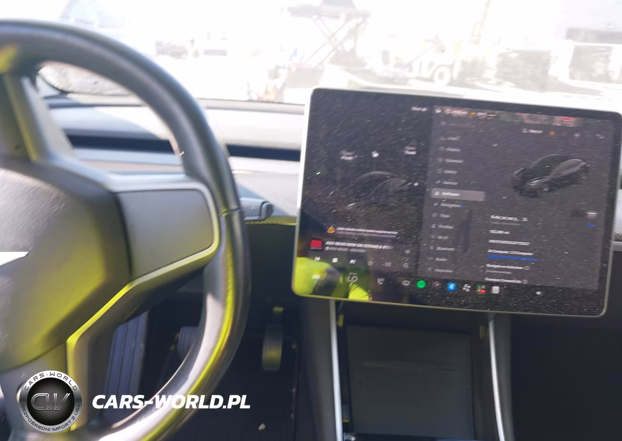 2018 Tesla Model 3 Long Range-Mid Range VIN:5YJ3E1EA2JF172037 - 19