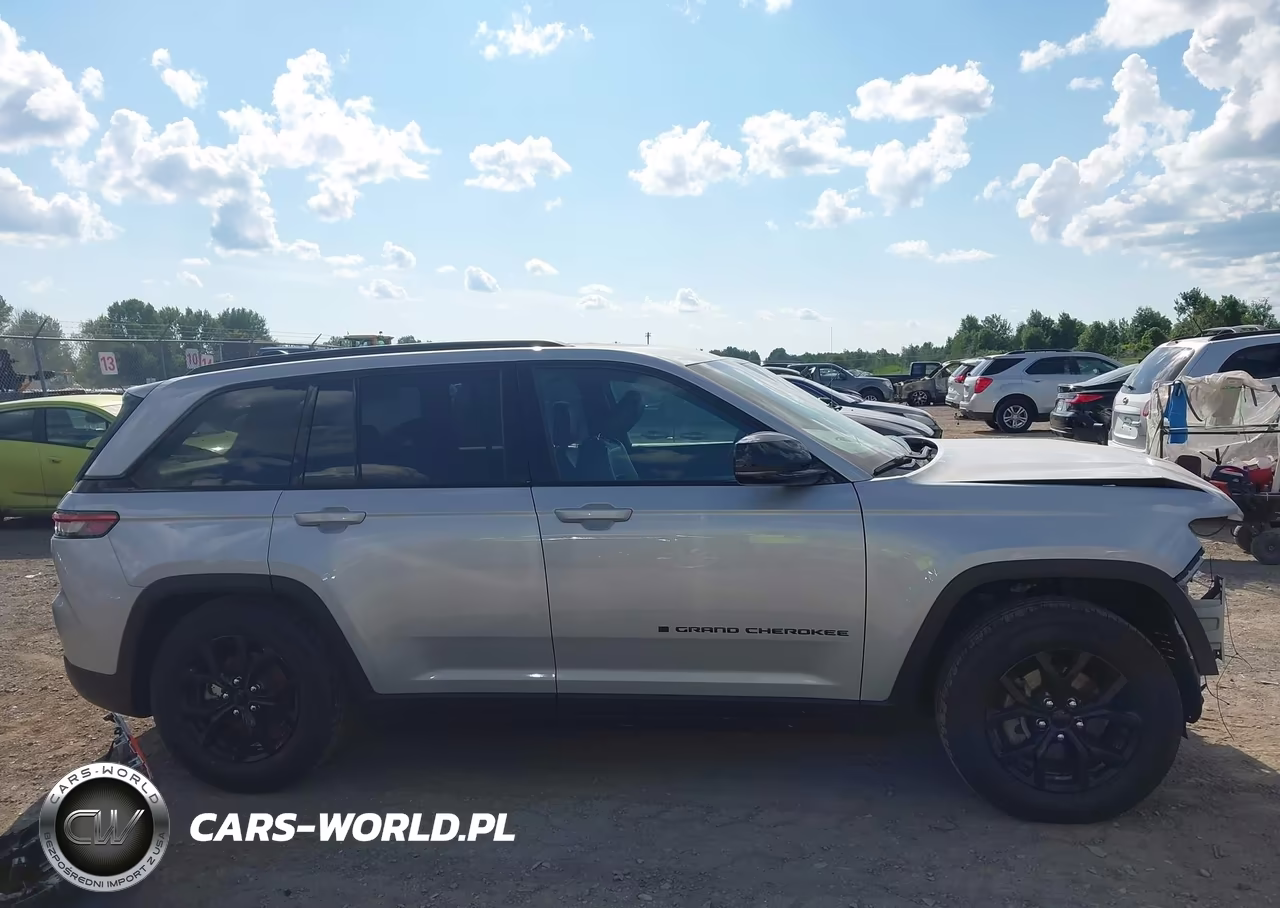 2024 Jeep Grand Cherokee Altitude X 4X4 VIN:1C4RJHAG1RC263849 - 14