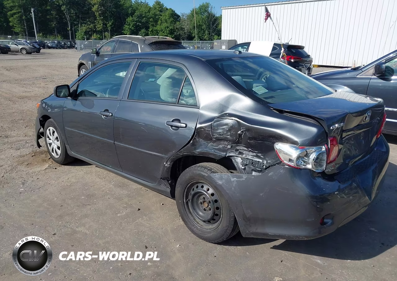 2010 Toyota Corolla Le VIN:1NXBU4EE1AZ350705 - 3