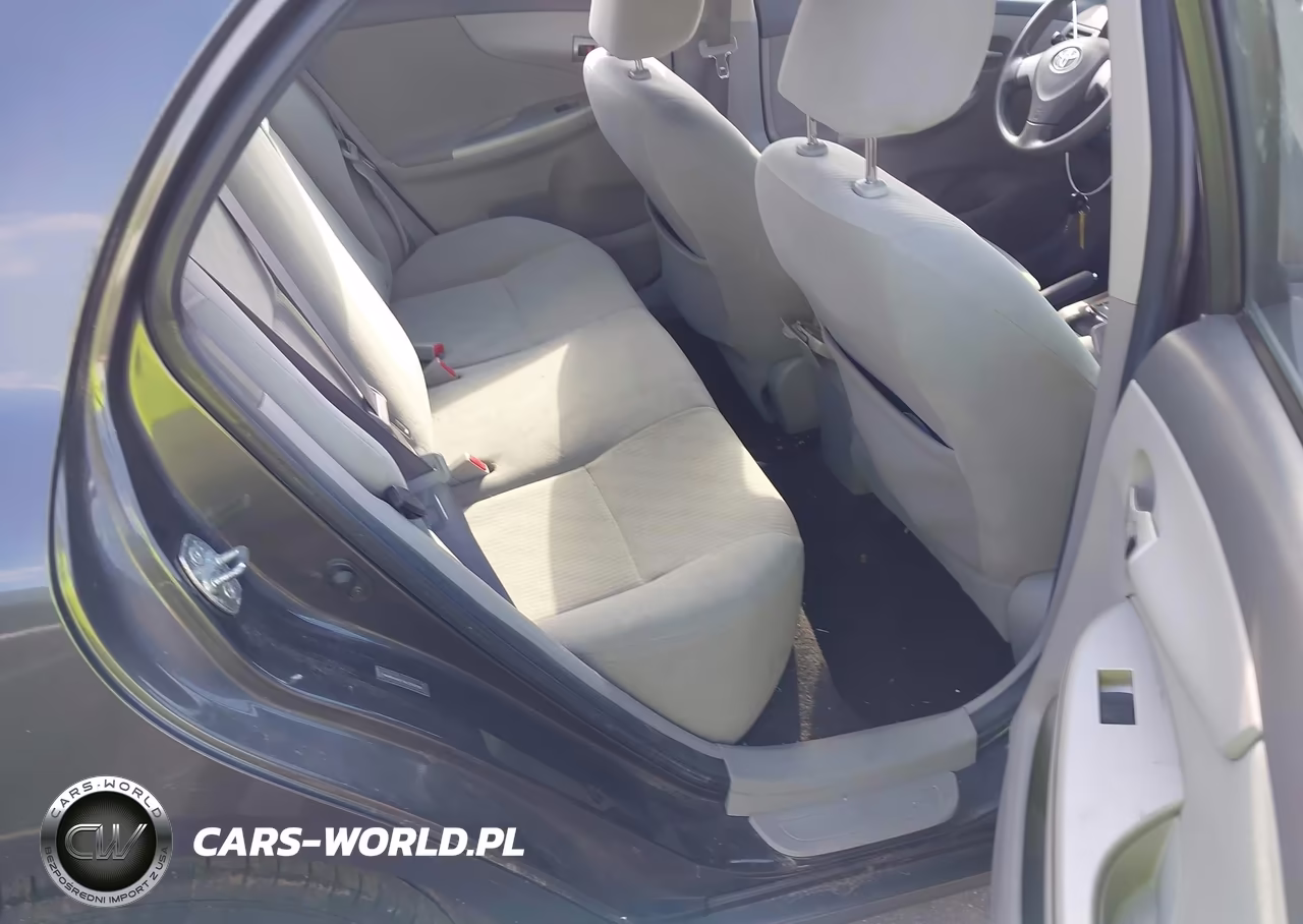 2010 Toyota Corolla Le VIN:1NXBU4EE1AZ350705 - 8
