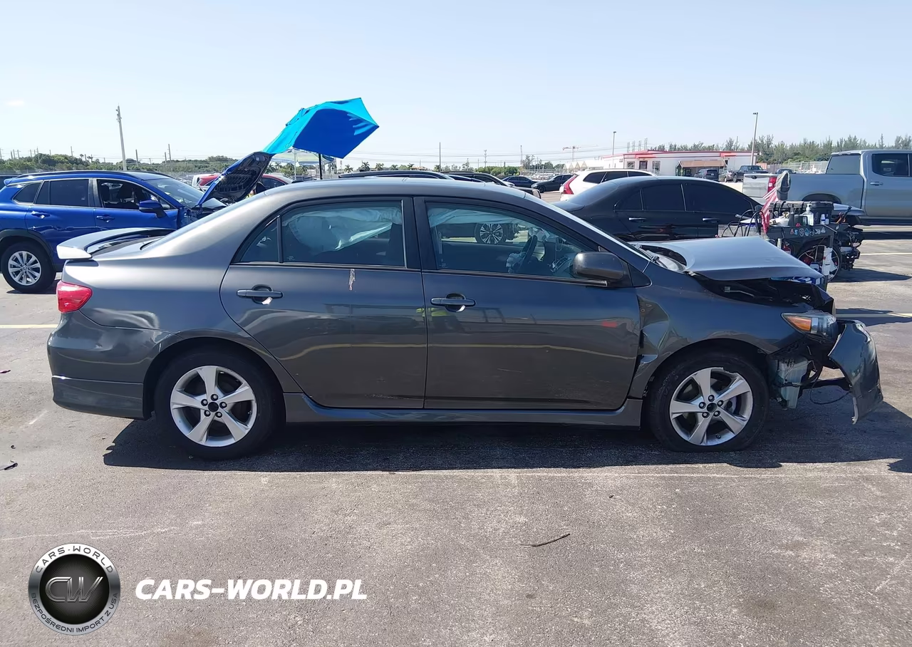 2011 Toyota Corolla S VIN:2T1BU4EE2BC739677 - 13