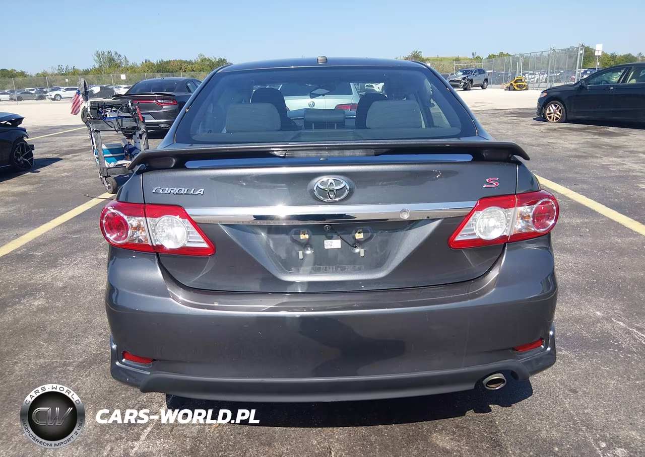 2011 Toyota Corolla S VIN:2T1BU4EE2BC739677 - 16