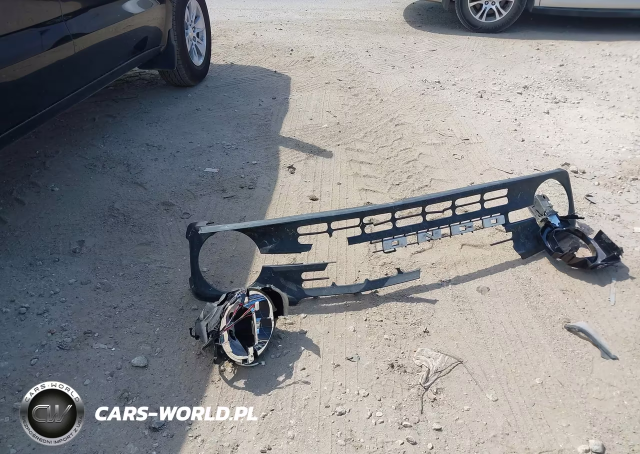 2022 Ford Bronco Black Diamond VIN:1FMEE5BPXNLA87003 - 12