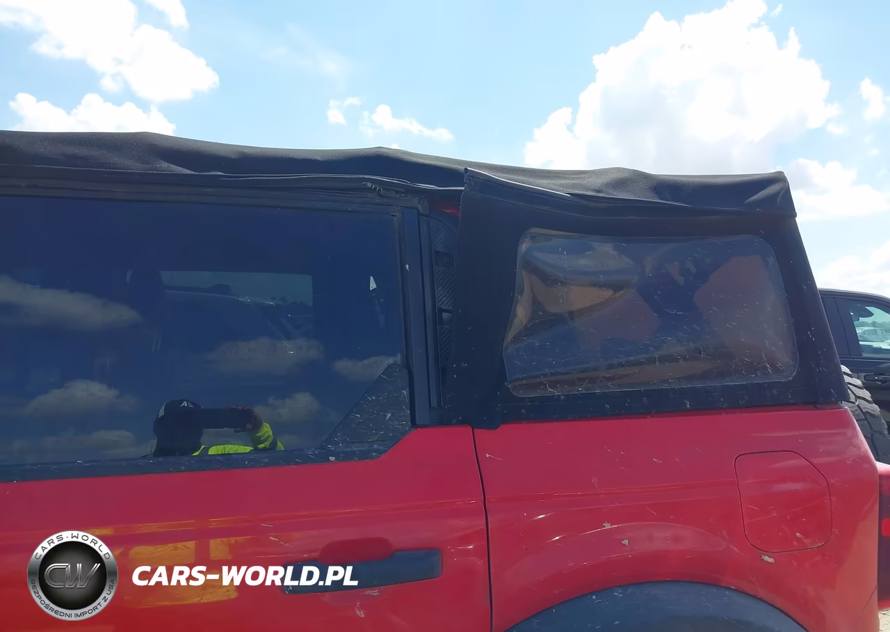2022 Ford Bronco Black Diamond VIN:1FMEE5BPXNLA87003 - 19