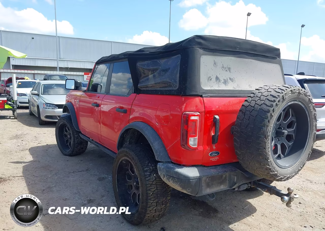 2022 Ford Bronco Black Diamond VIN:1FMEE5BPXNLA87003 - 3