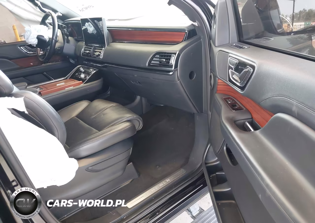 2024 Lincoln Navigator Premiere L VIN:5LMJJ3NG3REL03548 - 5