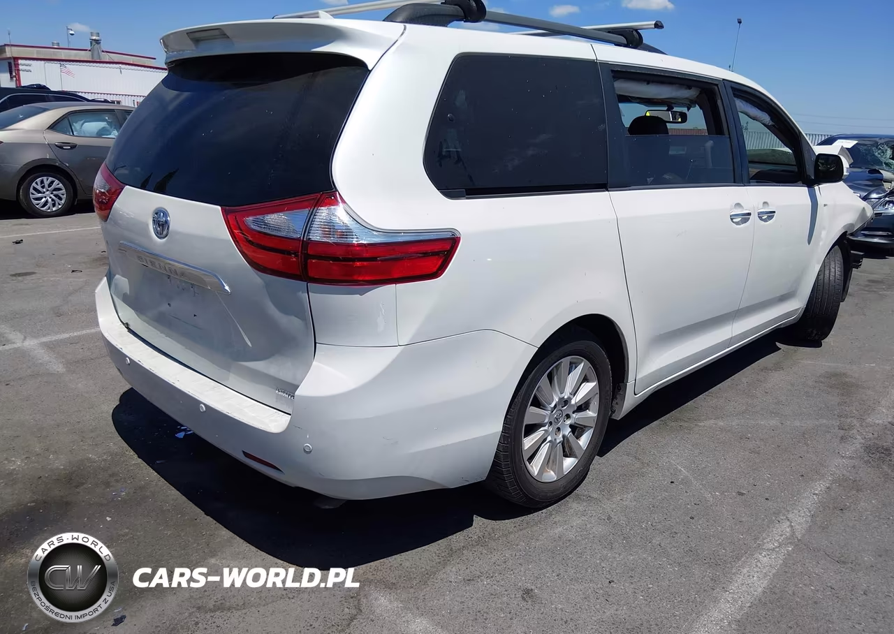 2016 Toyota Sienna Limited 7 Passenger VIN:5TDYK3DC1GS721955 - 4