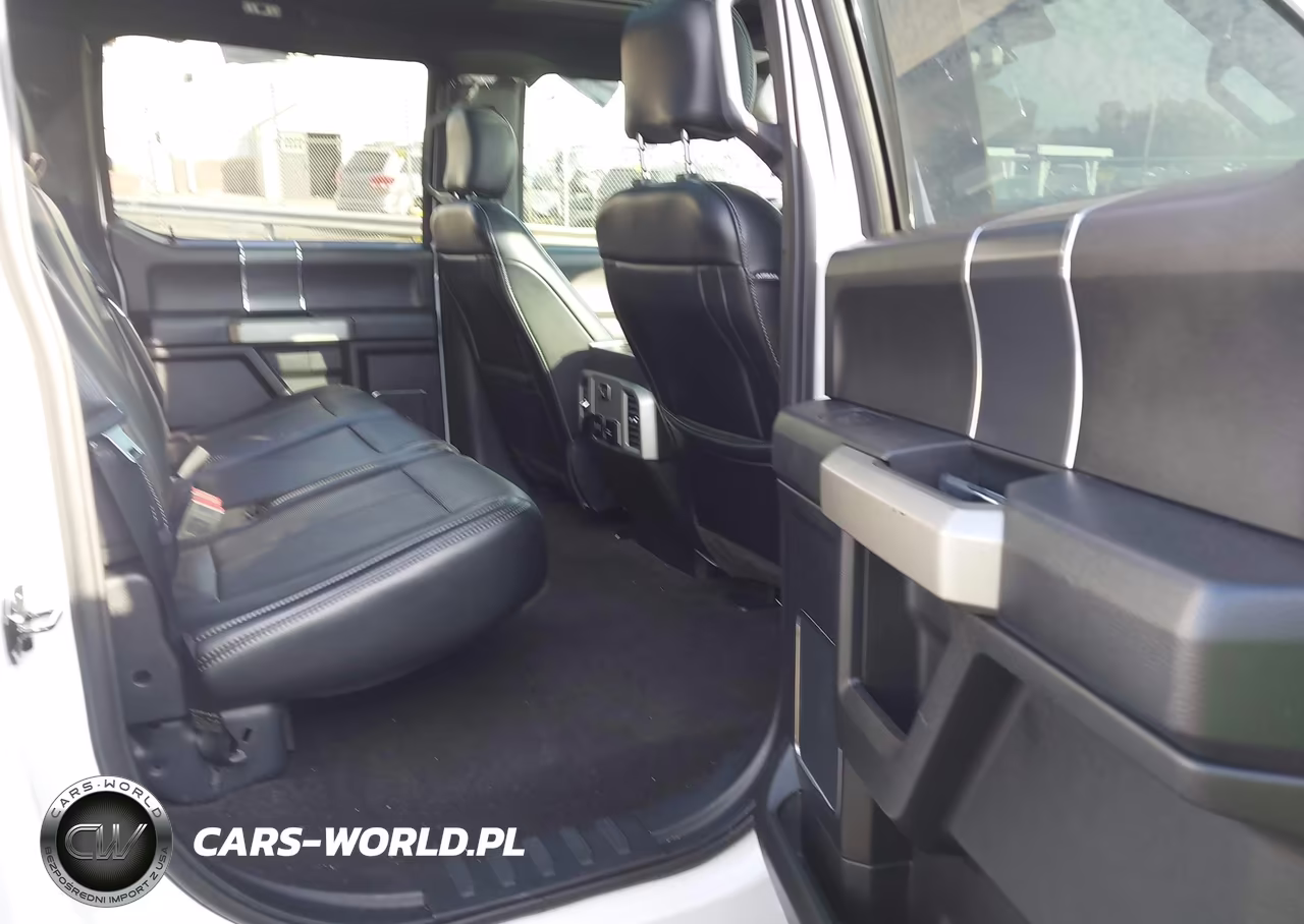 2018 Ford F-150 Lariat VIN:1FTEW1EG5JFD36676 - 8