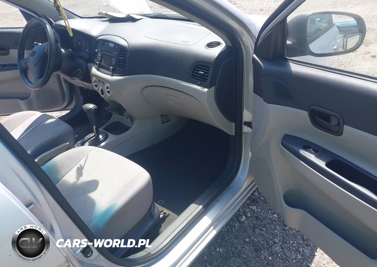 2010 Hyundai Accent Gls VIN:KMHCN4AC8AU493110 - 5