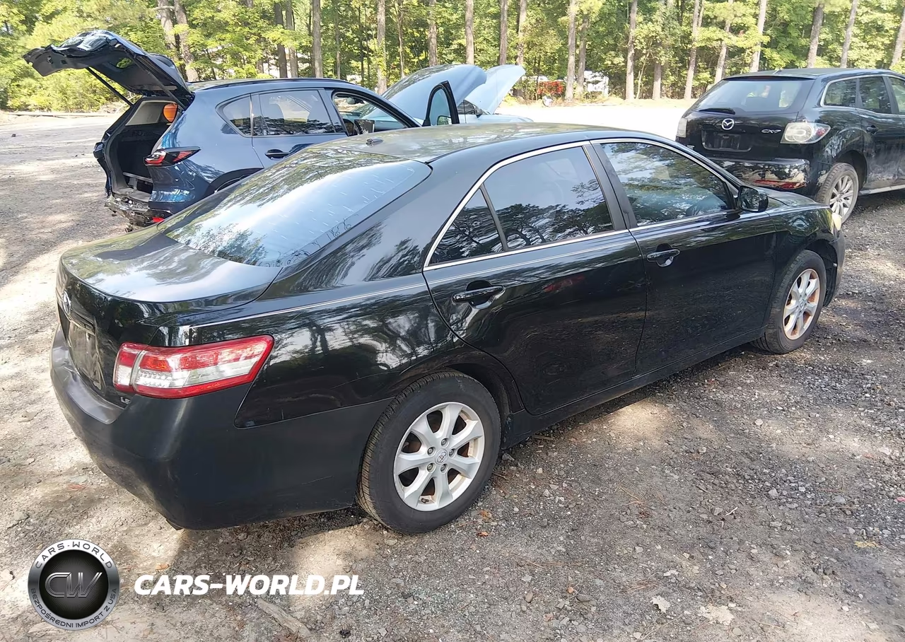 2010 Toyota Camry Le VIN:4T1BF3EK3AU080239 - 4