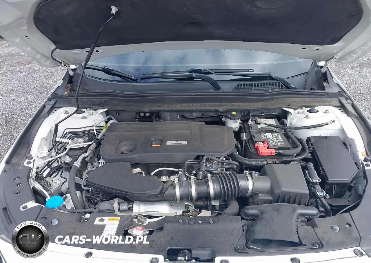 2018 Honda Accord Touring 2.0T VIN:1HGCV2F90JA038664 - 10