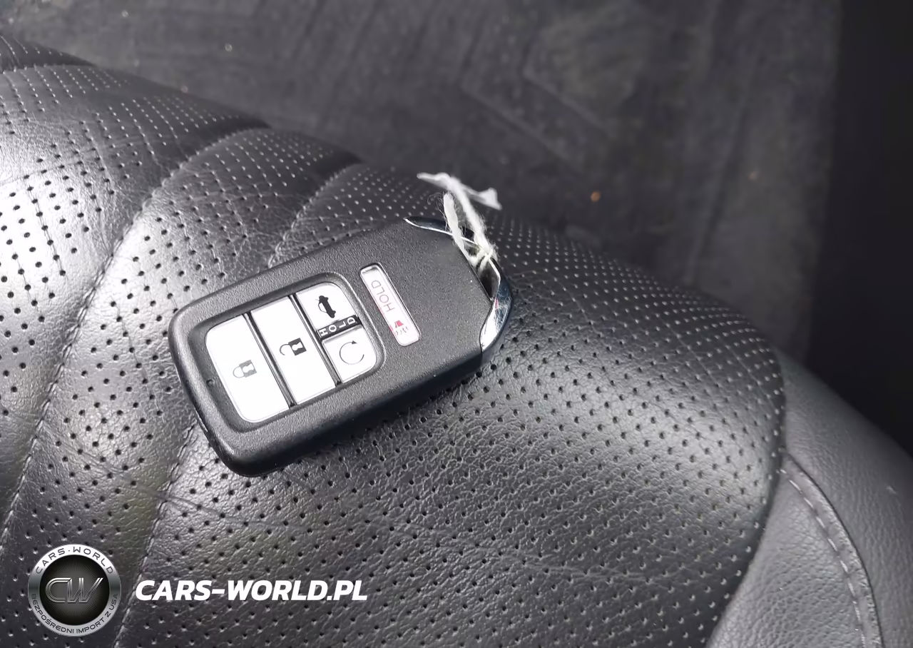 2018 Honda Accord Touring 2.0T VIN:1HGCV2F90JA038664 - 11