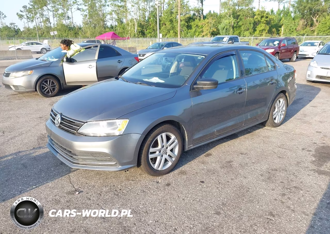 2015 Volkswagen Jetta 2.0L S VIN:3VW2K7AJ8FM201960 - 2