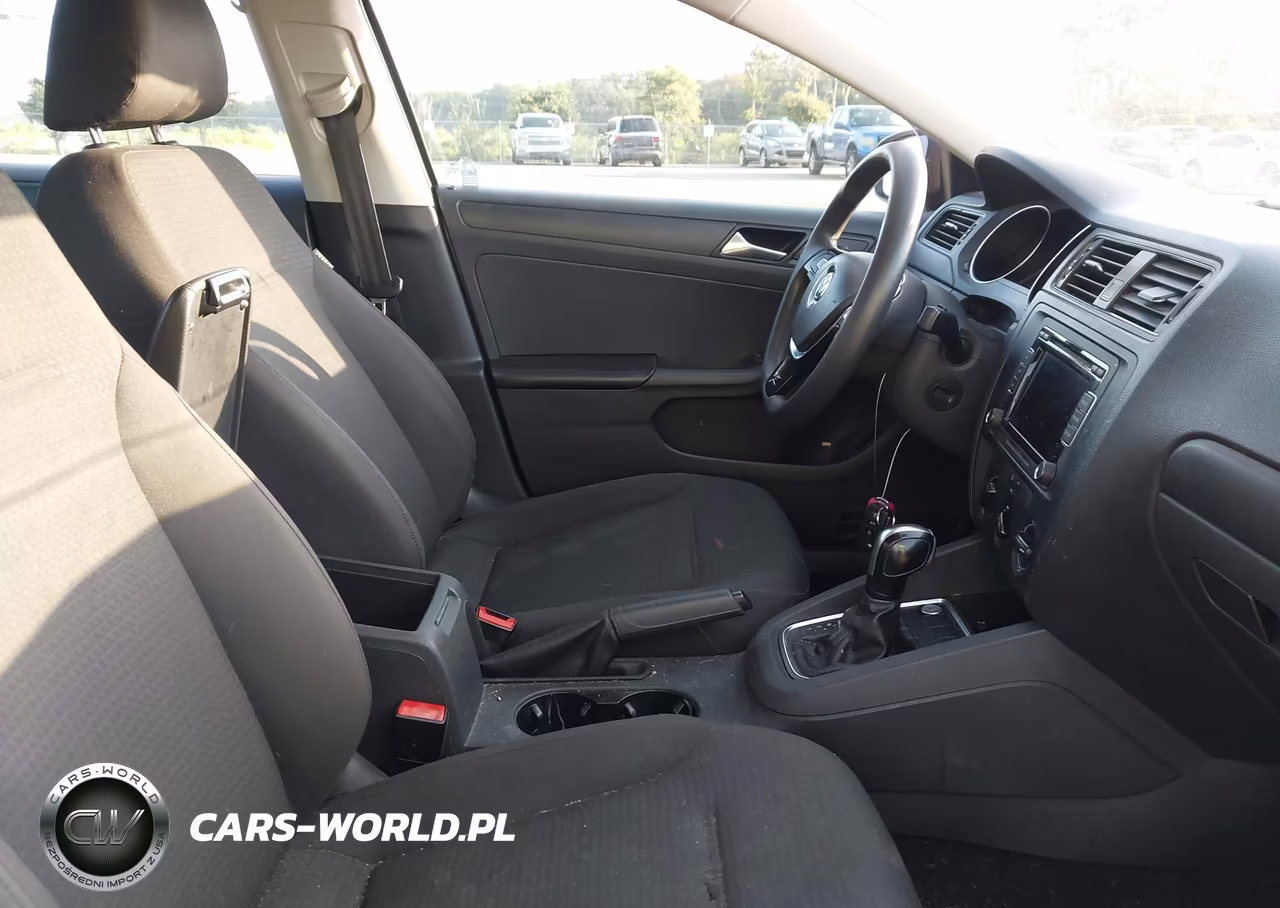 2015 Volkswagen Jetta 2.0L S VIN:3VW2K7AJ8FM201960 - 5