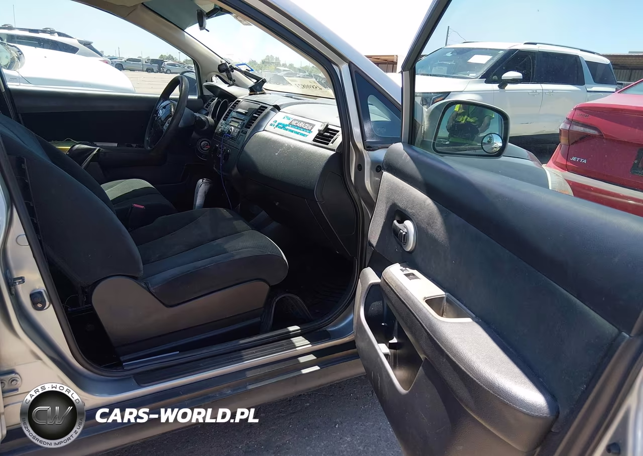 2011 Nissan Versa 1.8S VIN:3N1BC1CP2BL383317 - 5