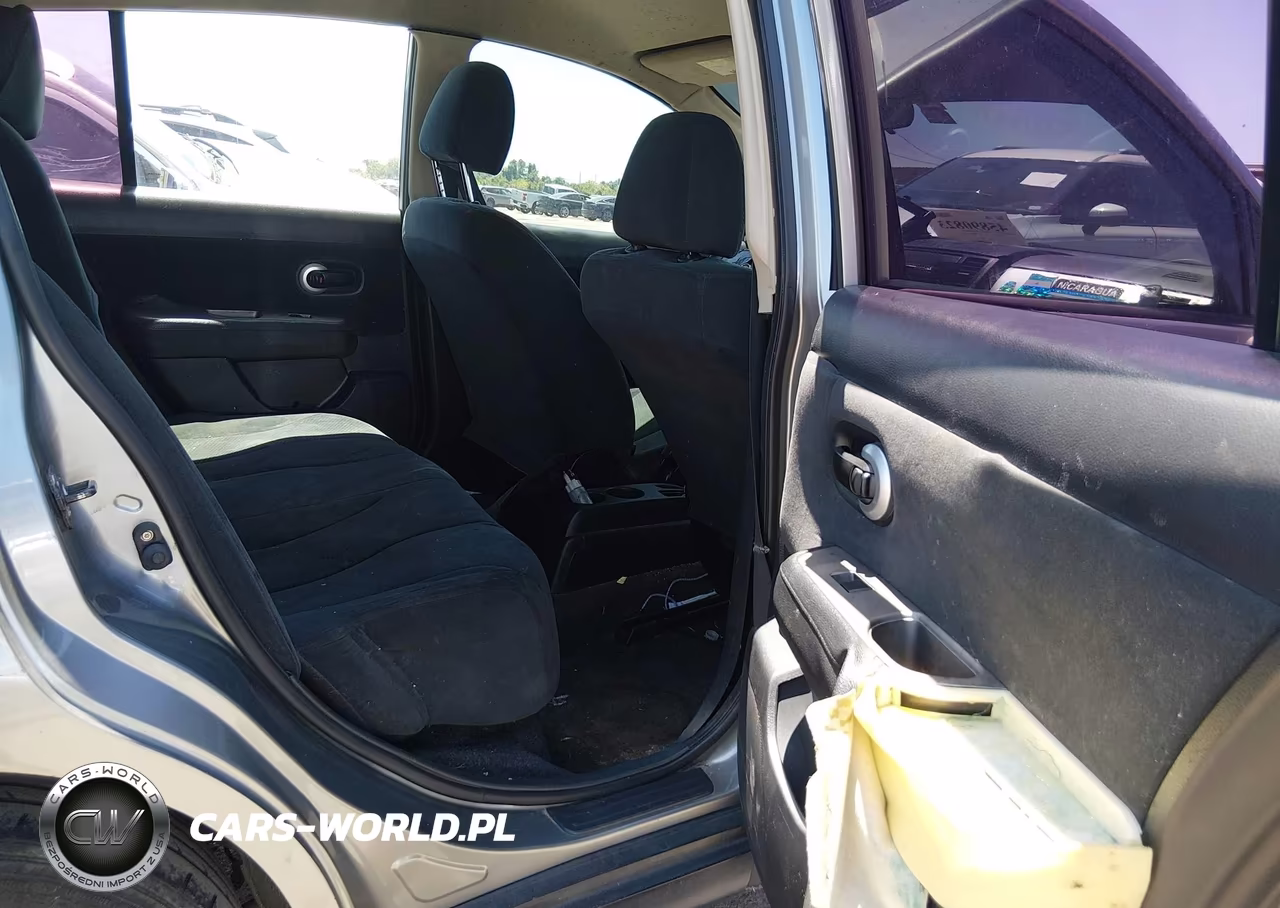 2011 Nissan Versa 1.8S VIN:3N1BC1CP2BL383317 - 8