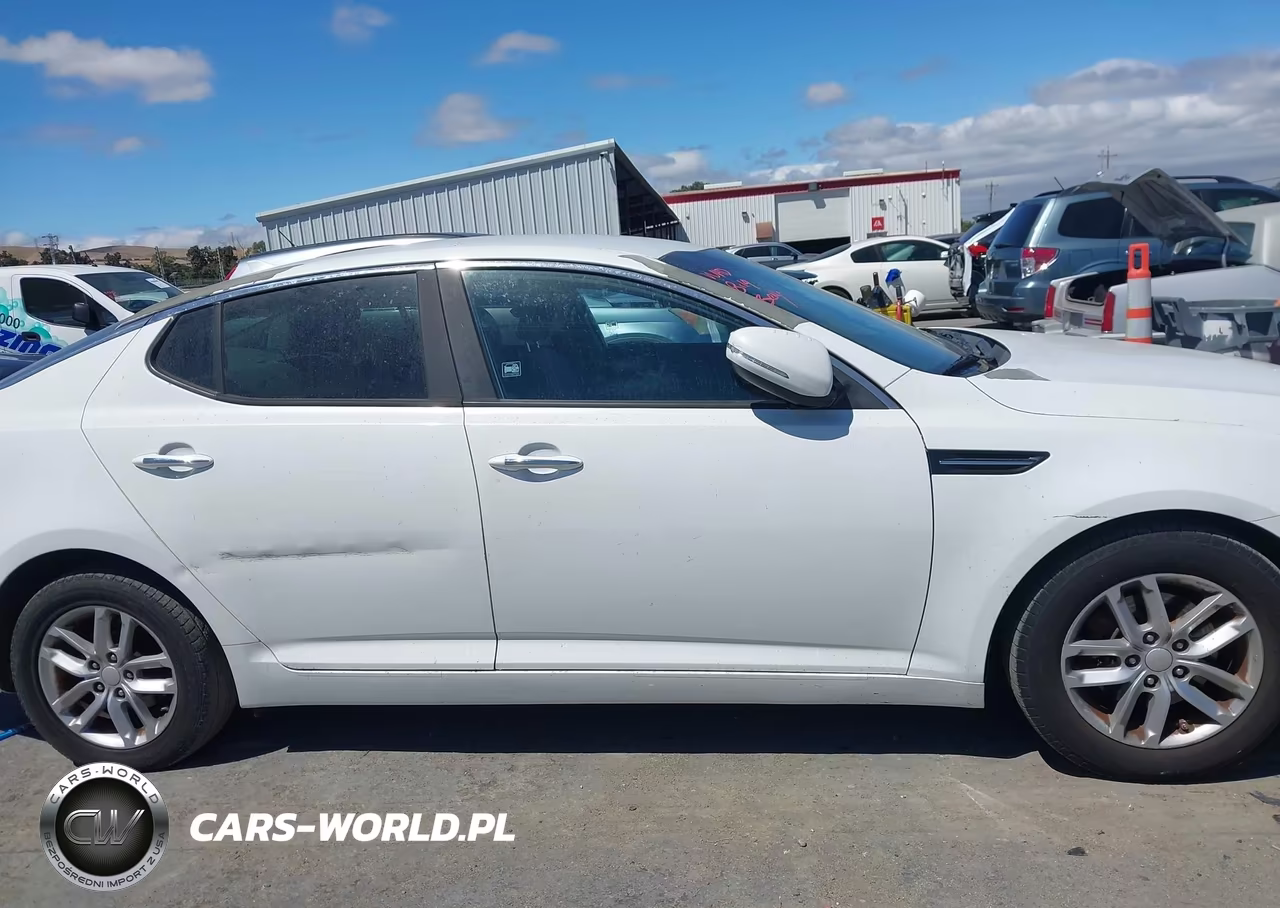 2013 Kia Optima Lx VIN:5XXGM4A71DG218216 - 13