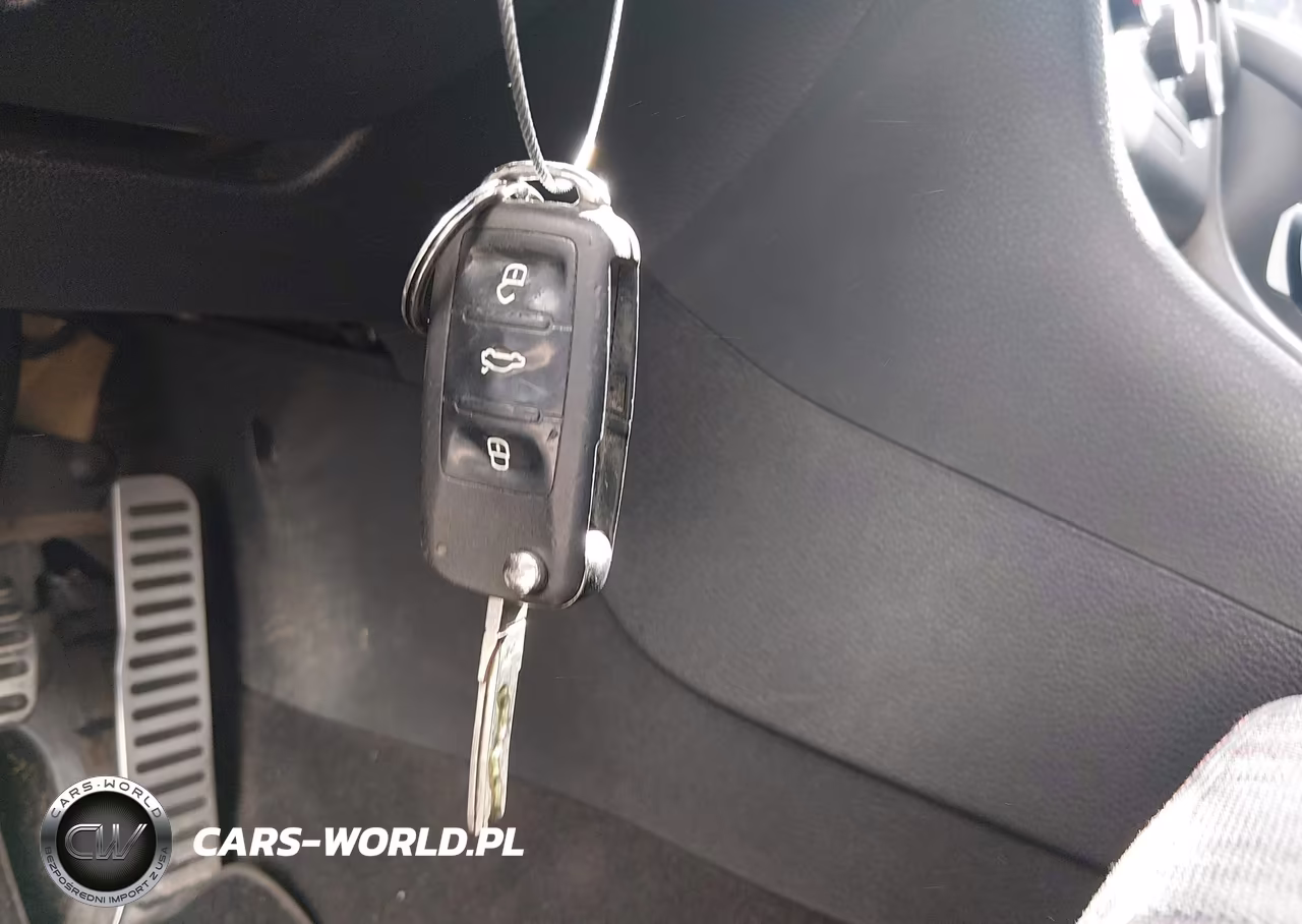 2011 Volkswagen Gti 2-Door VIN:WVWFD7AJ1BW242701 - 11