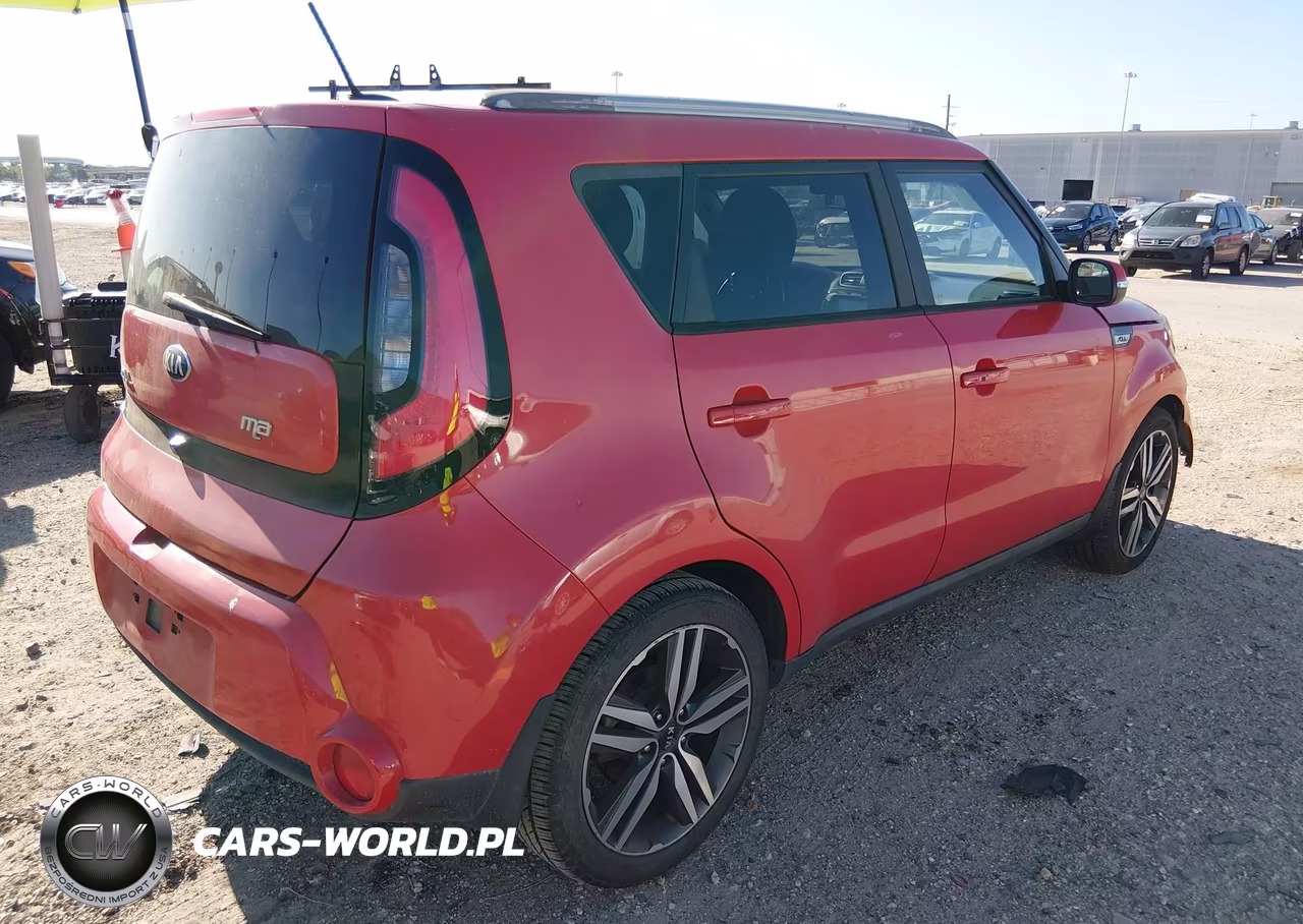 2015 Kia Soul ! VIN:KNDJX3A51F7813925 - 4