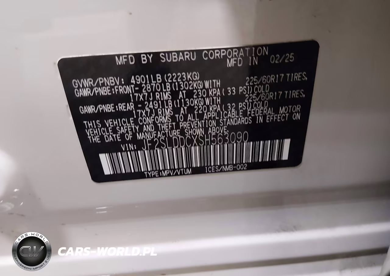2025 Subaru Forester Premium VIN:JF2SLDDCXSH563090 - 9