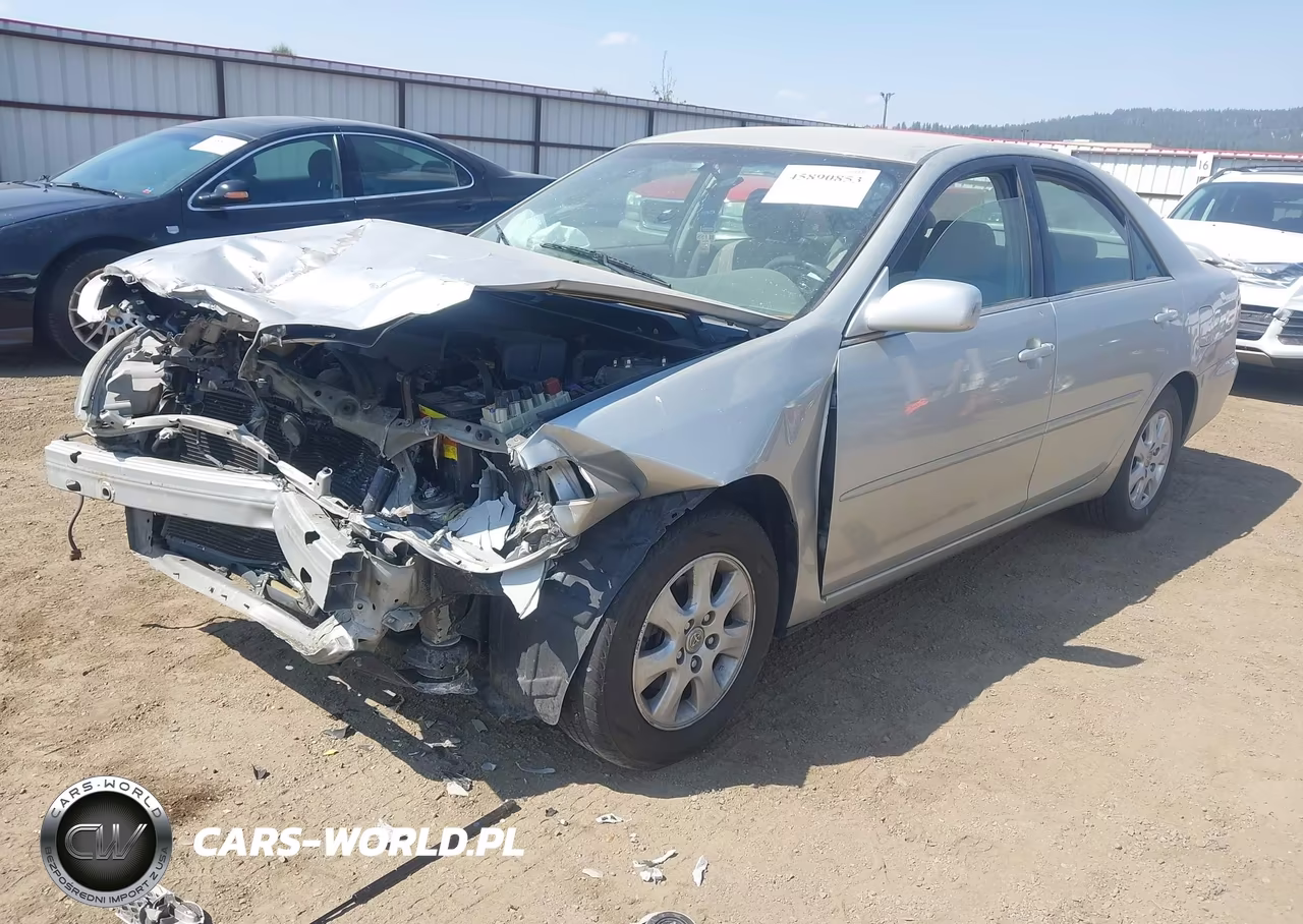 2002 Toyota Camry Le-Xle VIN:JTDBE32K820010045 - 2