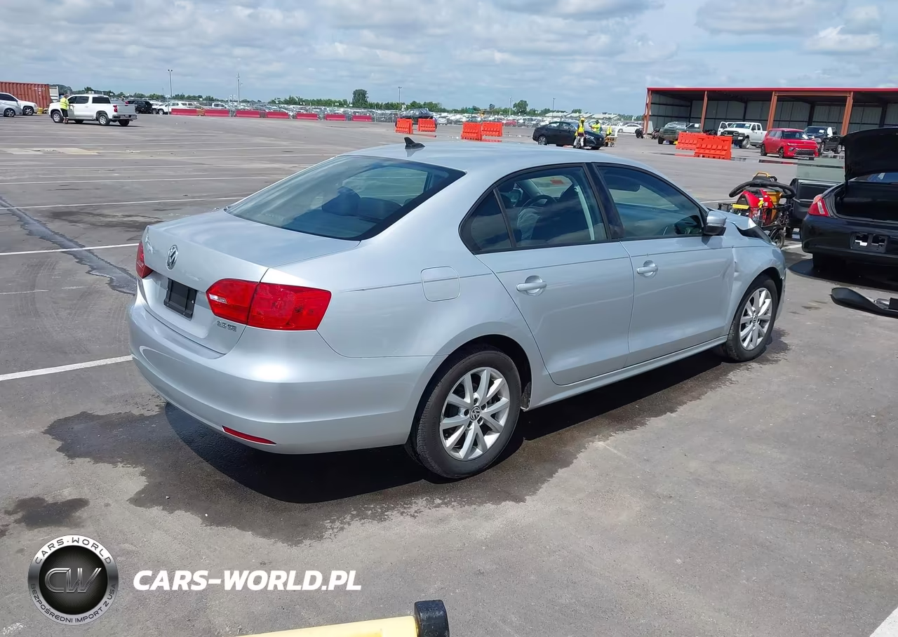2012 Volkswagen Jetta 2.5L Se VIN:3VWDX7AJ1CM411242 - 4