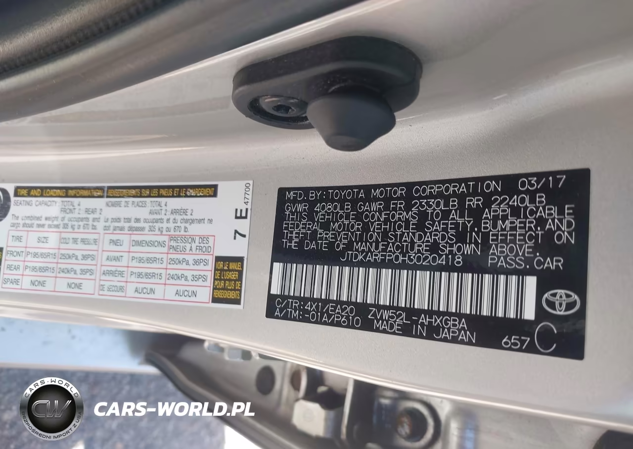 2017 Toyota Prius Prime Advanced VIN:JTDKARFP0H3020418 - 9