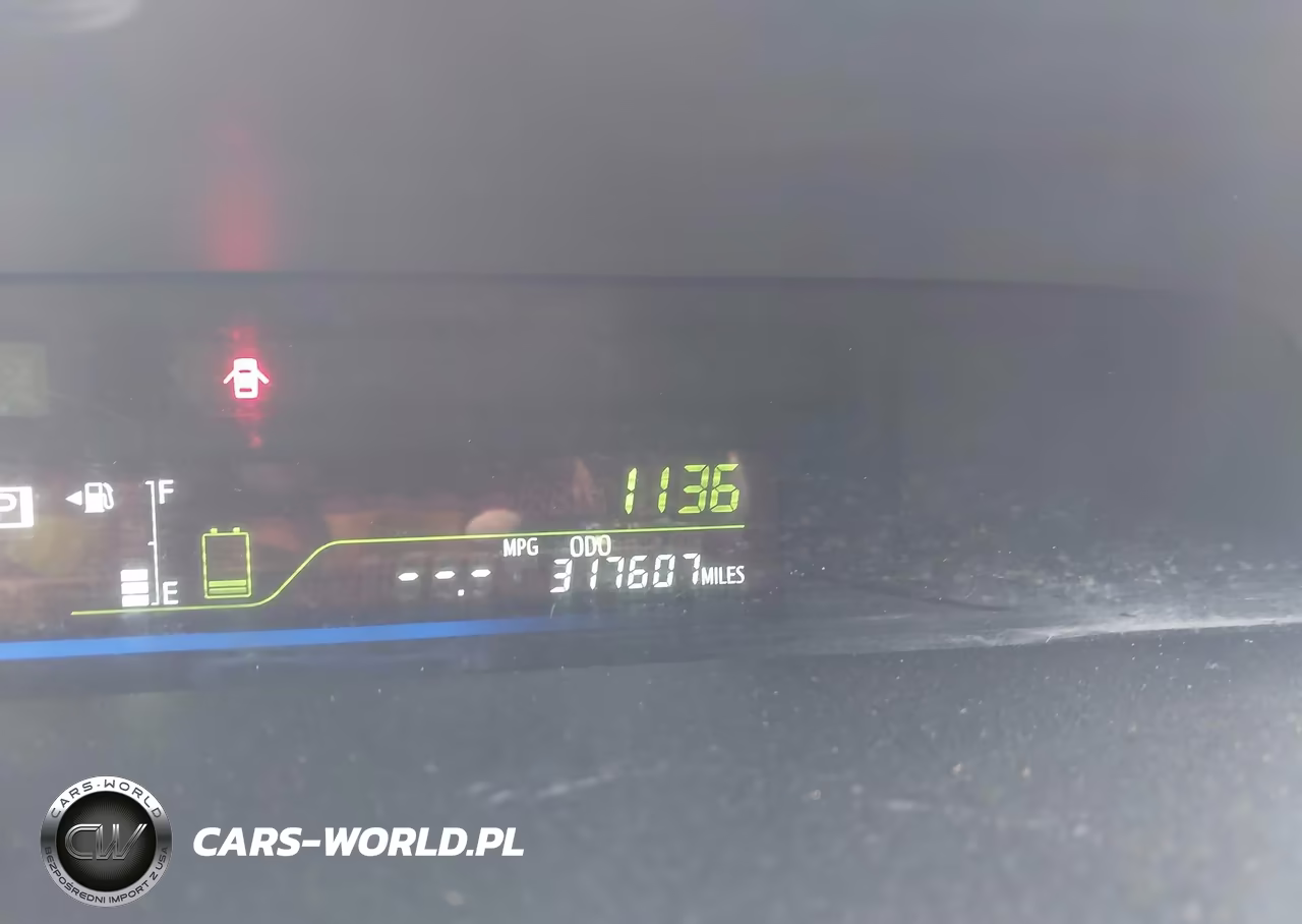 2012 Toyota Prius V Three VIN:JTDZN3EU6C3023744 - 16
