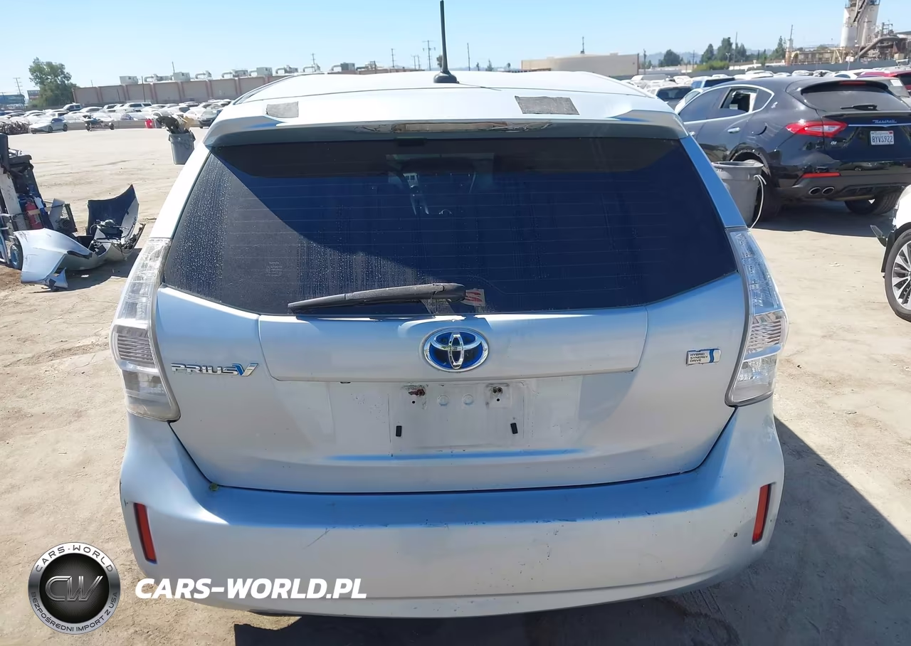 2012 Toyota Prius V Three VIN:JTDZN3EU6C3023744 - 17