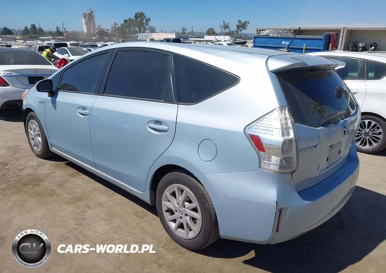 2012 Toyota Prius V Three VIN:JTDZN3EU6C3023744 - 3