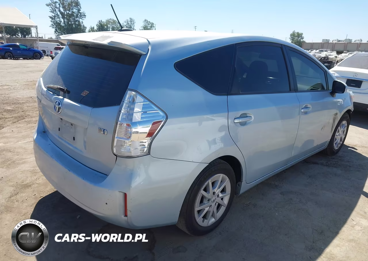 2012 Toyota Prius V Three VIN:JTDZN3EU6C3023744 - 4