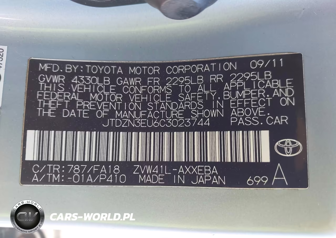 2012 Toyota Prius V Three VIN:JTDZN3EU6C3023744 - 9