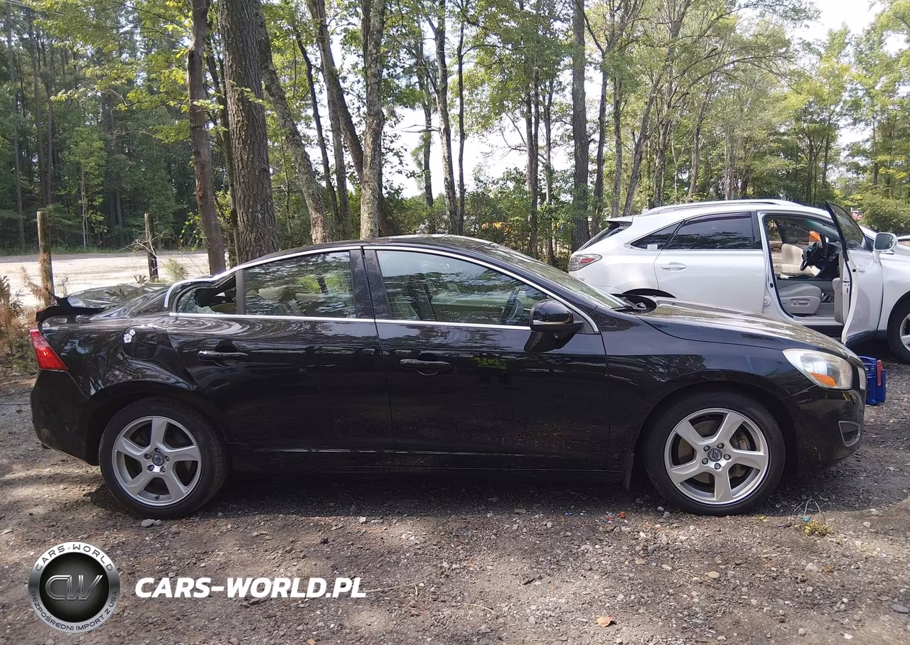 2012 Volvo S60 T5 VIN:YV1622FS4C2119438 - 13