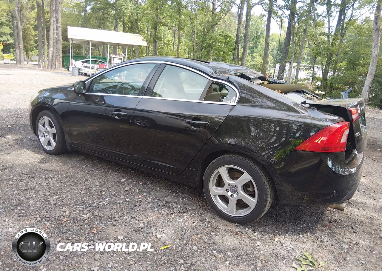 2012 Volvo S60 T5 VIN:YV1622FS4C2119438 - 3