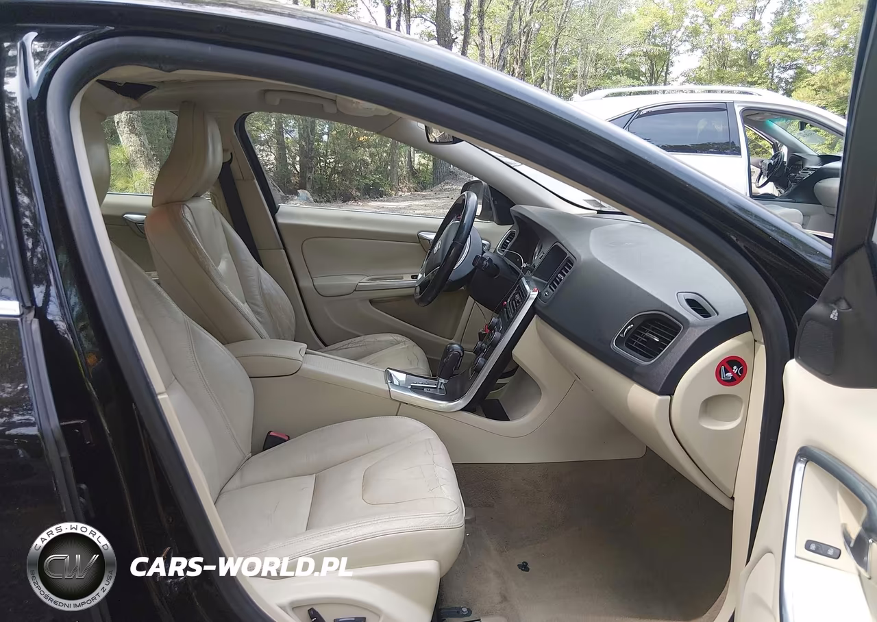 2012 Volvo S60 T5 VIN:YV1622FS4C2119438 - 5