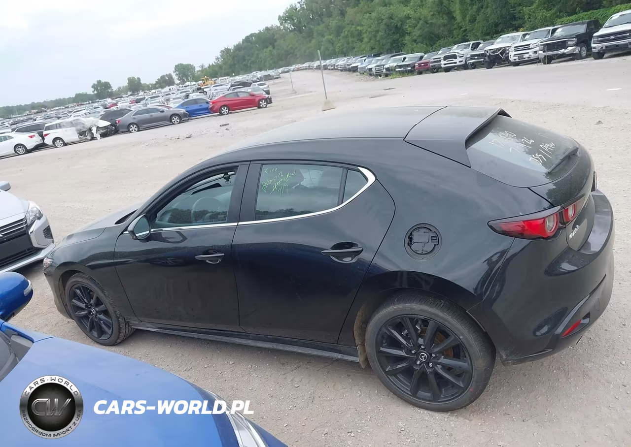 2026 Mazda Mazda3 2.5 S Select Sport VIN:JM1BPAKL5T1868611 - 14