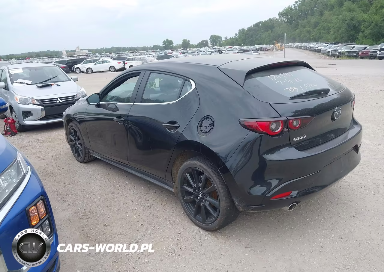 2026 Mazda Mazda3 2.5 S Select Sport VIN:JM1BPAKL5T1868611 - 3
