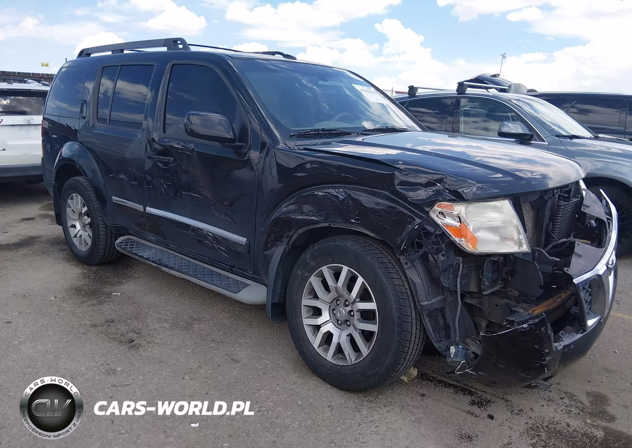 2010 Nissan Pathfinder Le