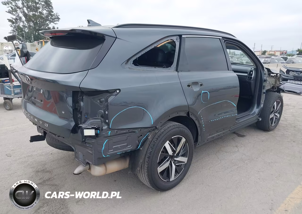 2021 Kia Sorento S VIN:5XYRL4LC4MG073187 - 4