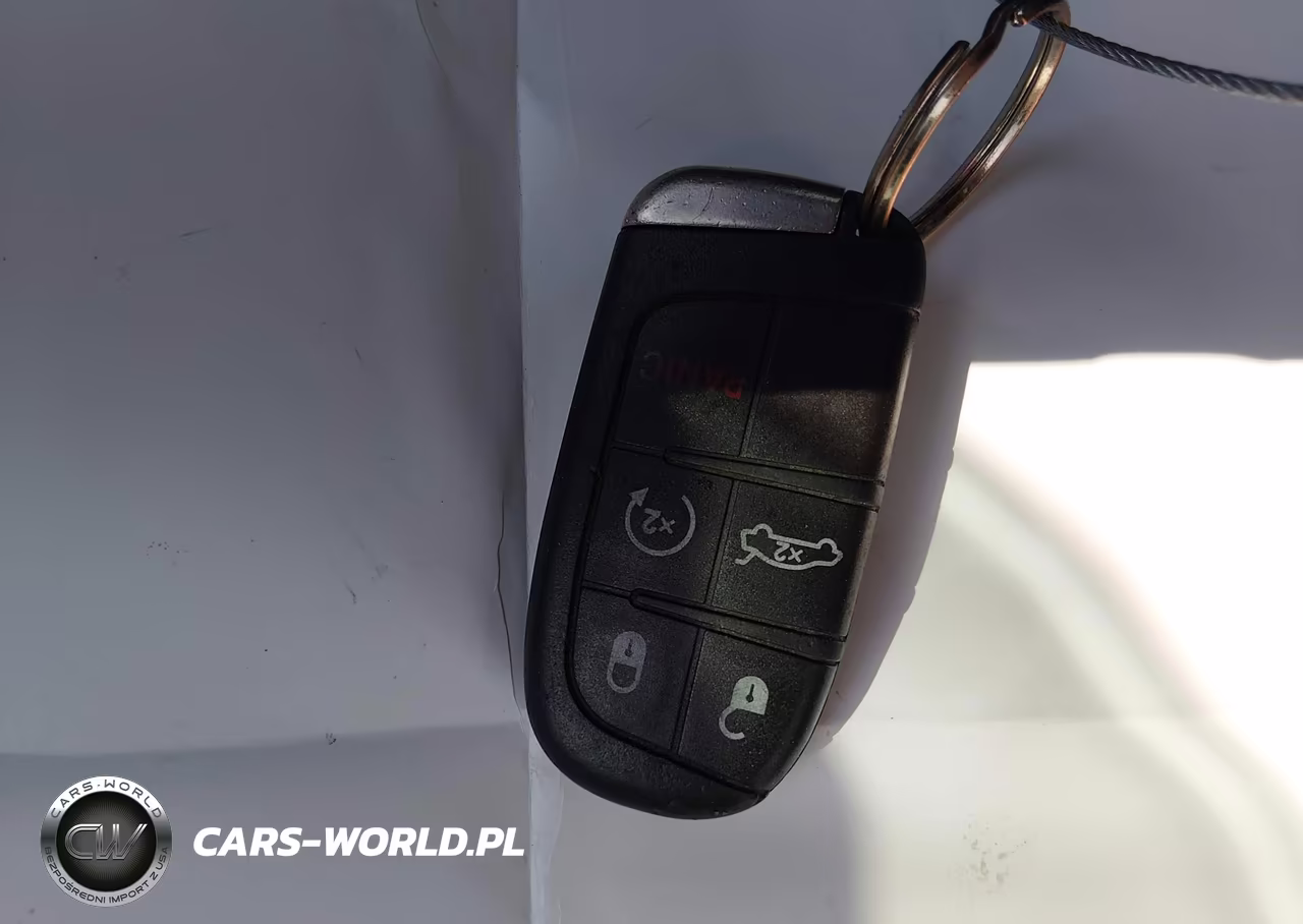 2019 Dodge Challenger Sxt VIN:2C3CDZAG7KH641974 - 11